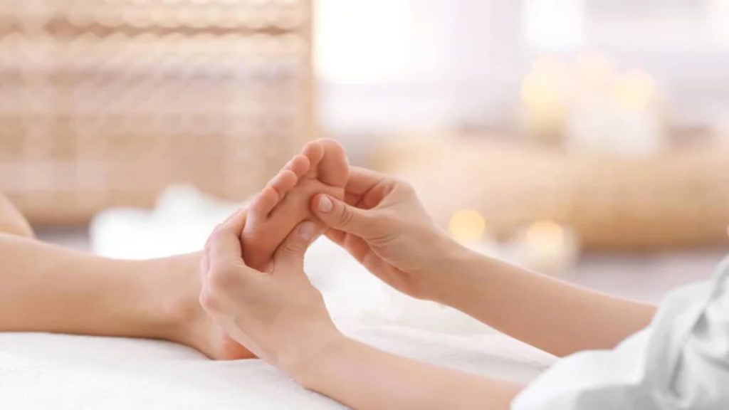 reflexology foot and hand massage 