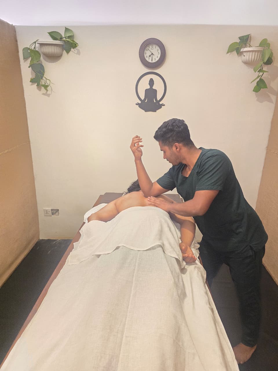 WhatsApp Image 2025-10-07 at 17.07.02